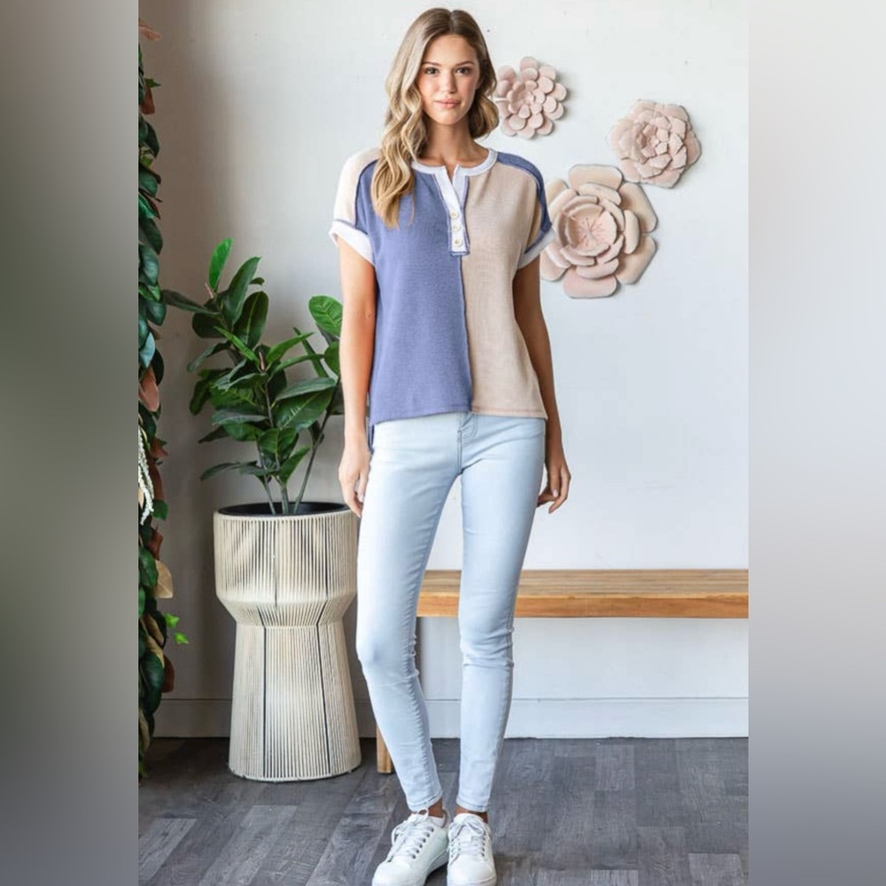 Color Block Short Sleeve - Picture 2 of 3
